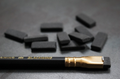 Picture of Blackwing Replacement Erasers Black